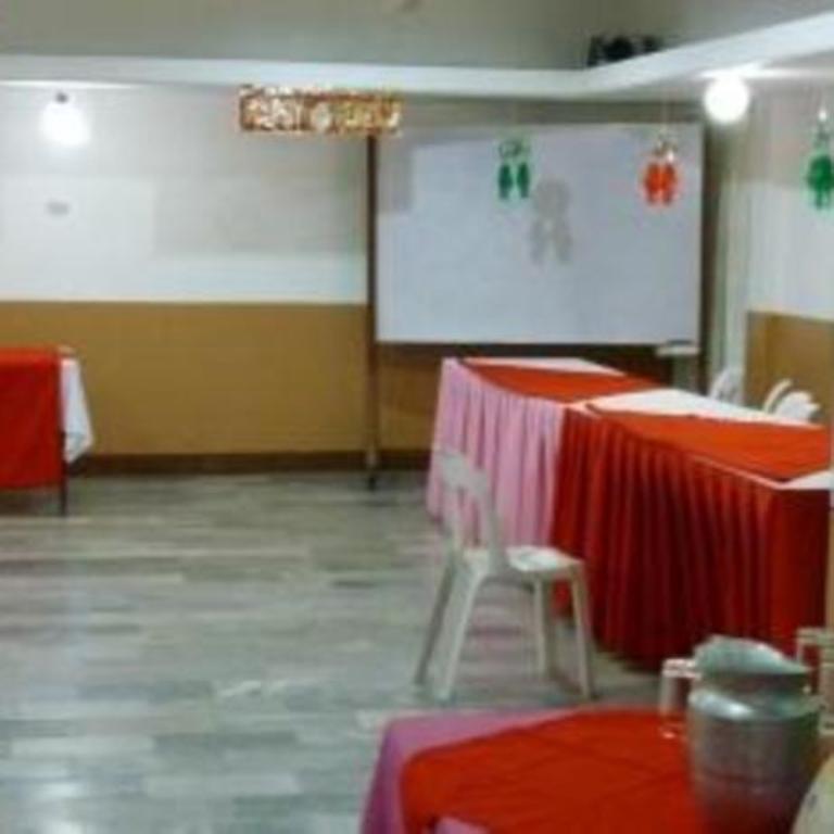 Gv Hotel - Davao Bagian luar foto