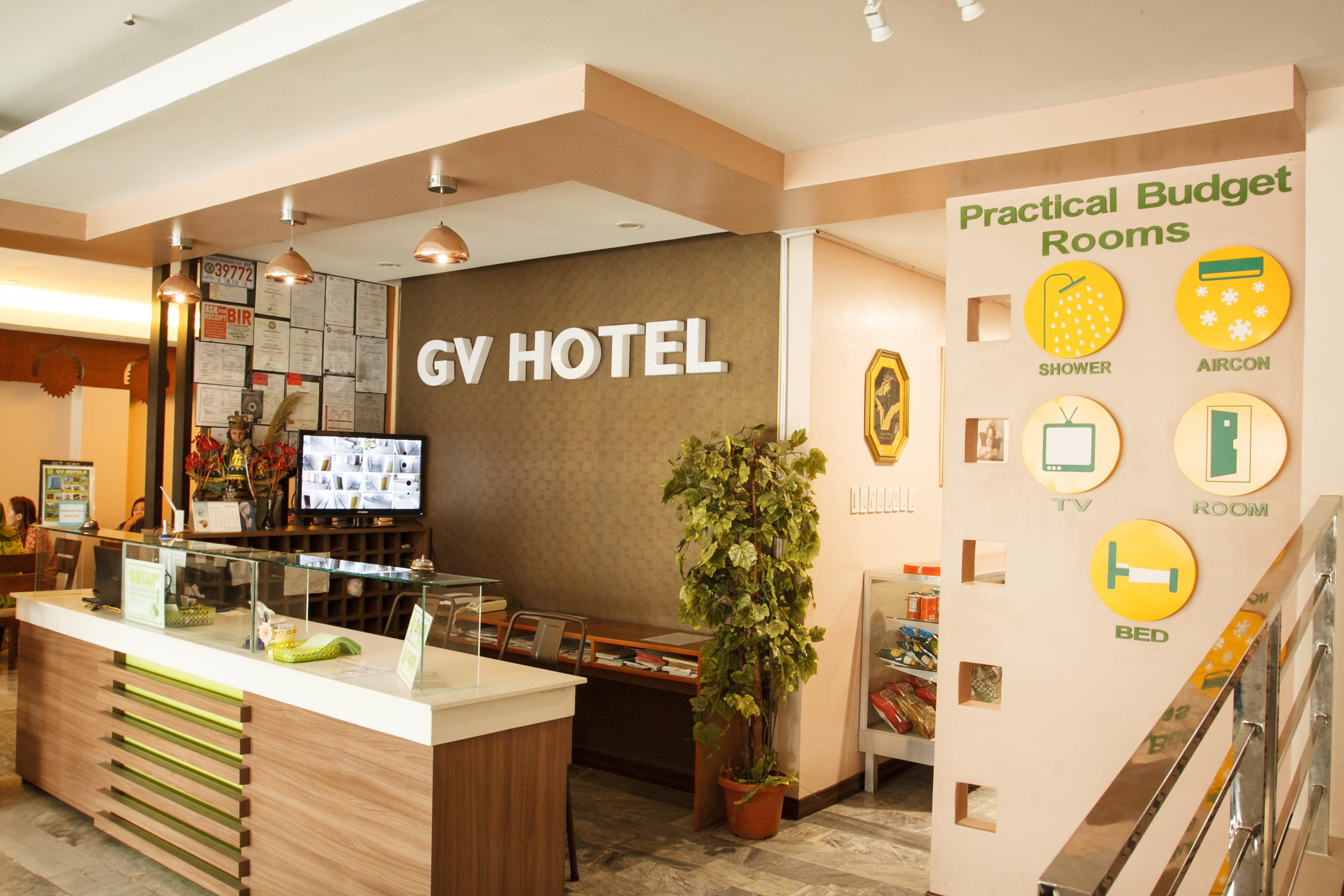 Gv Hotel - Davao Bagian luar foto